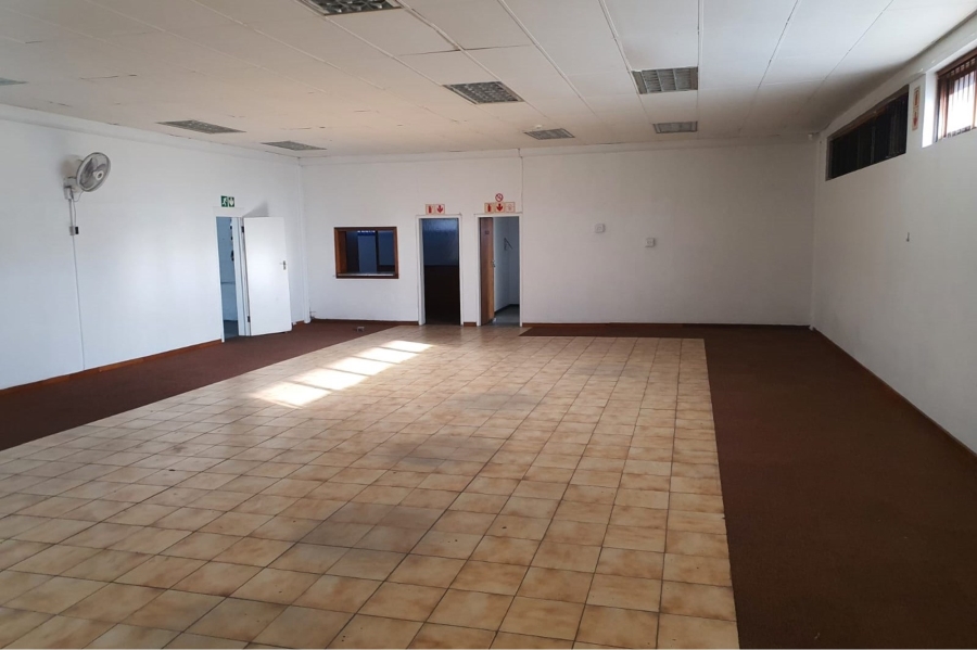 To Let commercial Property for Rent in Deal Party Eastern Cape